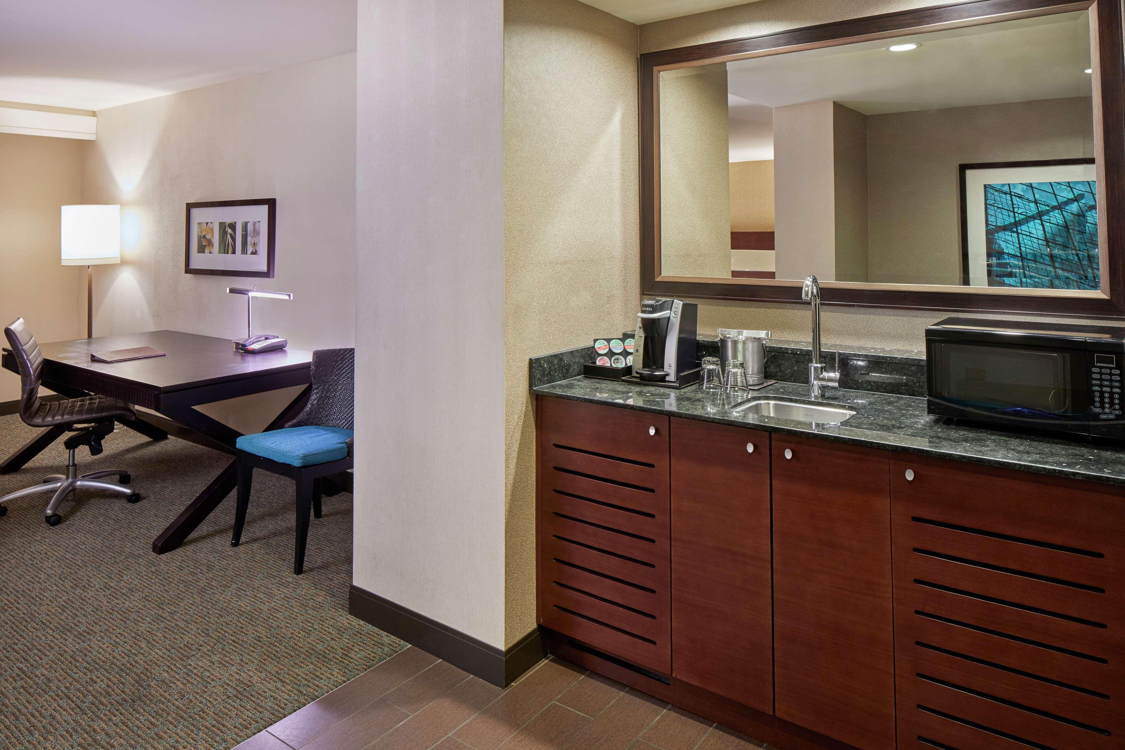 Holiday Inn Express Waikiki By Ihg Honolulu Dış mekan fotoğraf