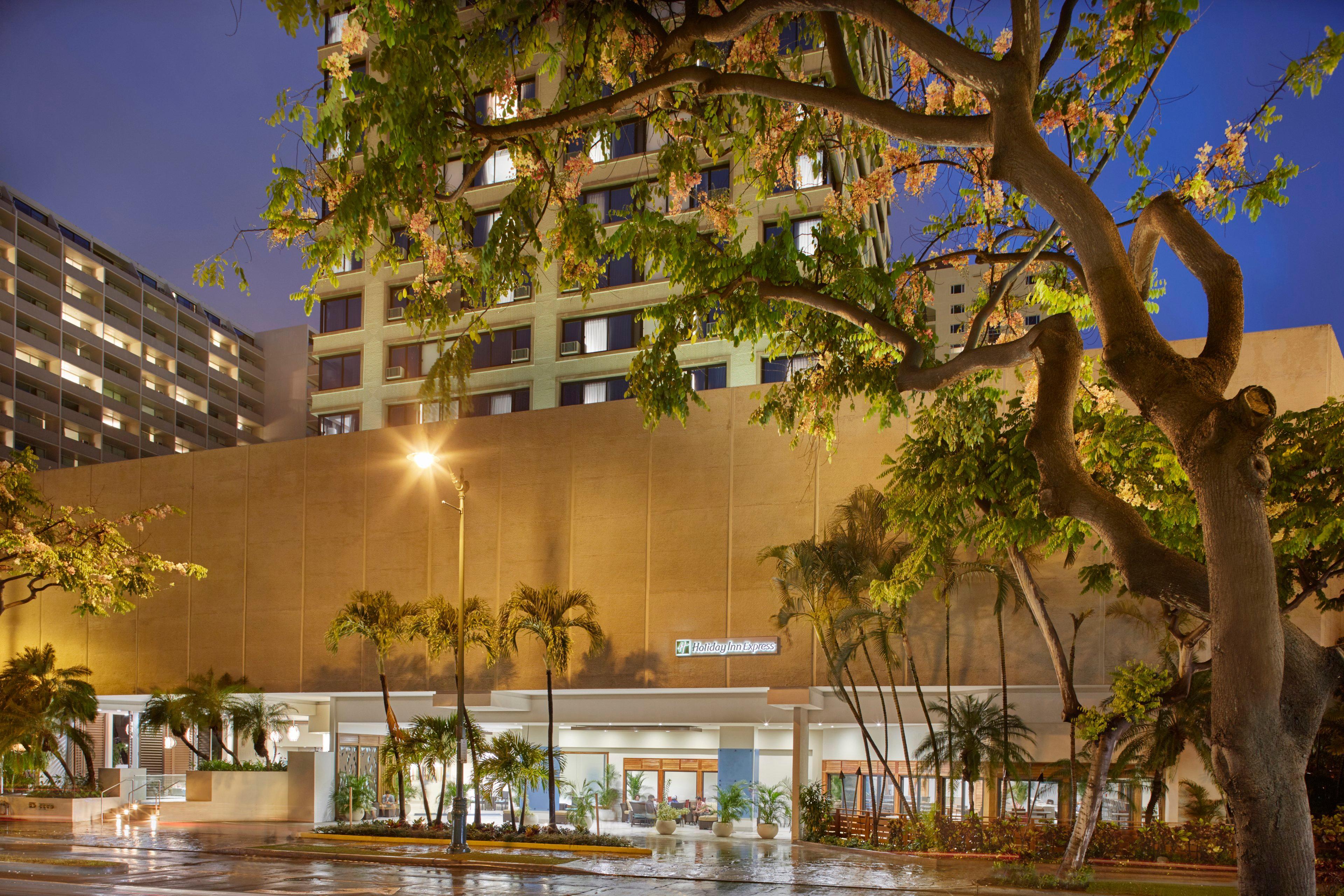 Holiday Inn Express Waikiki By Ihg Honolulu Dış mekan fotoğraf