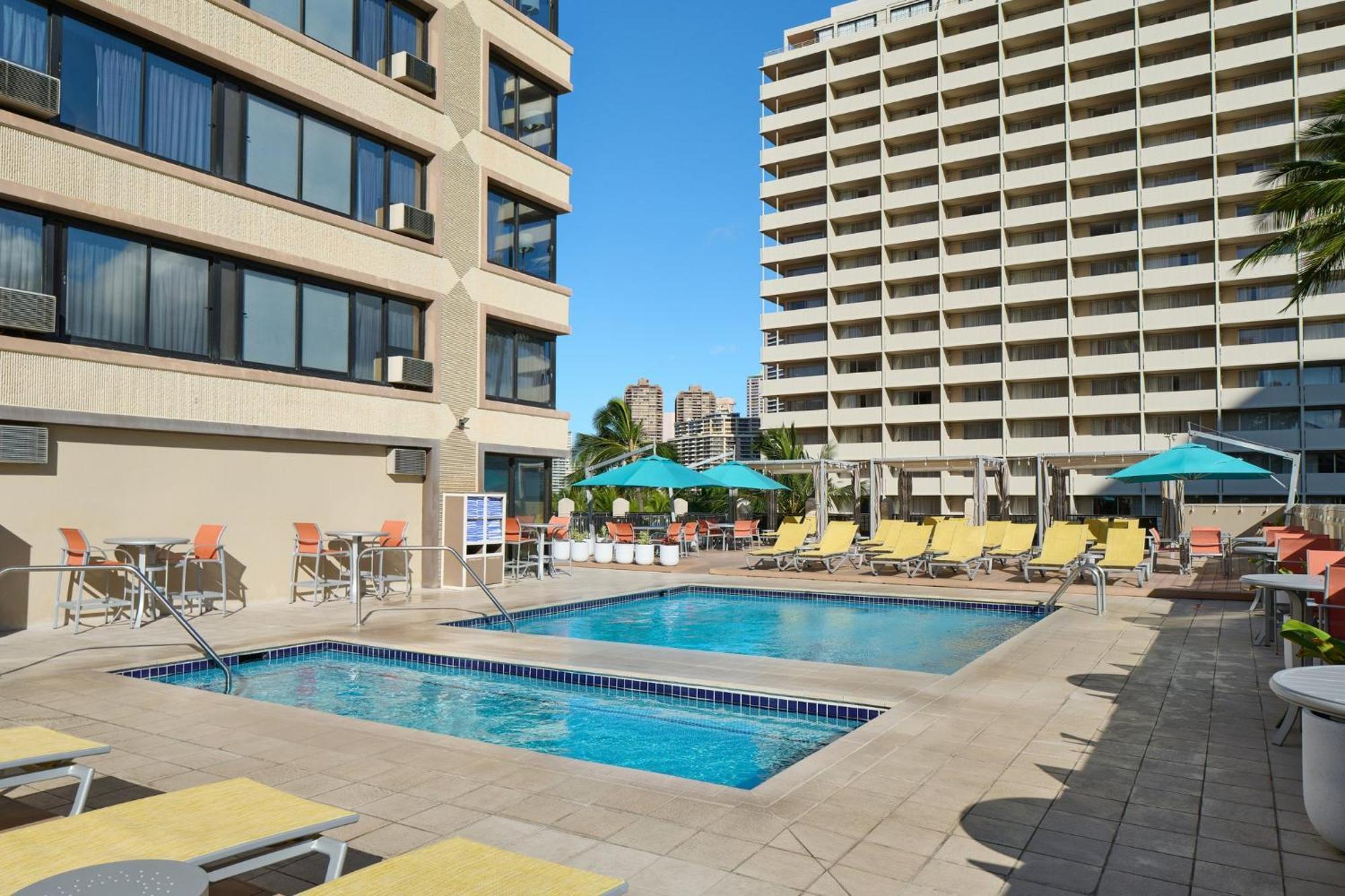 Holiday Inn Express Waikiki By Ihg Honolulu Dış mekan fotoğraf